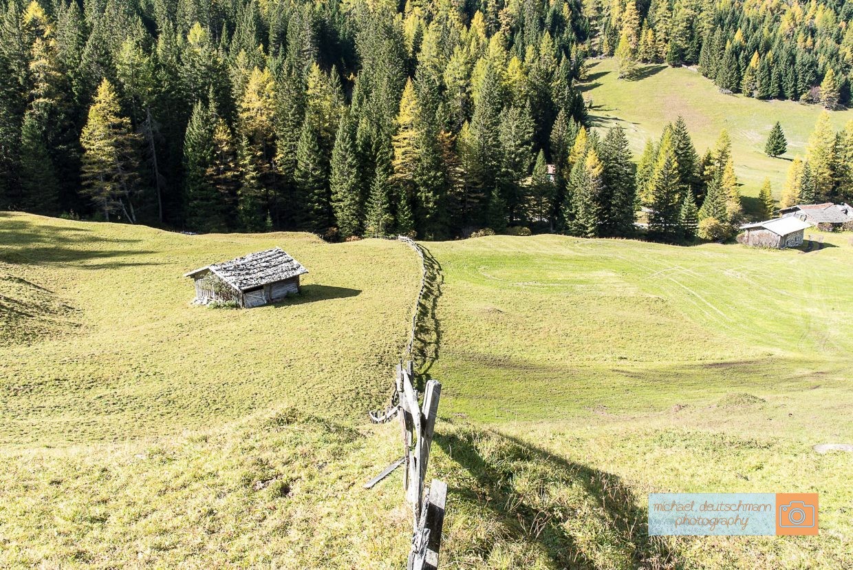 Obernberger See Almwiese Holzzaun Berge Mountains Tirol Herbst autumn - Michael Deutschmann, Akad. Mentalcoach - Photography - Mentalcoaching Hypnose Seminare - Mental Austria