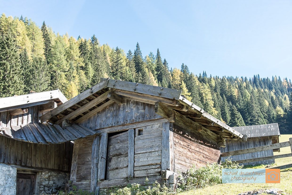 Obernberger See Landwirtschaft Stadel Mountains Tirol Herbst autumn - Michael Deutschmann, Akad. Mentalcoach - Photography - Mentalcoaching Hypnose Seminare - Mental Austria